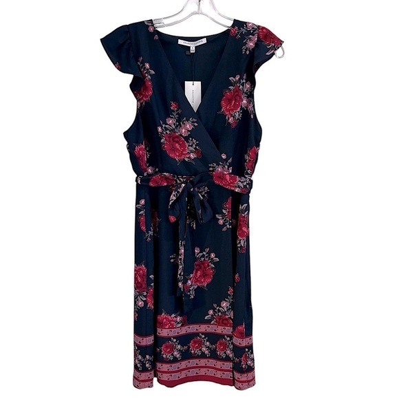 NWT Collective Concept (Nordstrom) Flutter Faux Wrap Dress Small Navy Floral - Picture 7 of 13